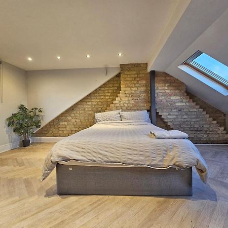 Contemporary 3 Bed House With Spacious Garden Close To Stratford & Canary Wharf Лондон Екстер'єр фото