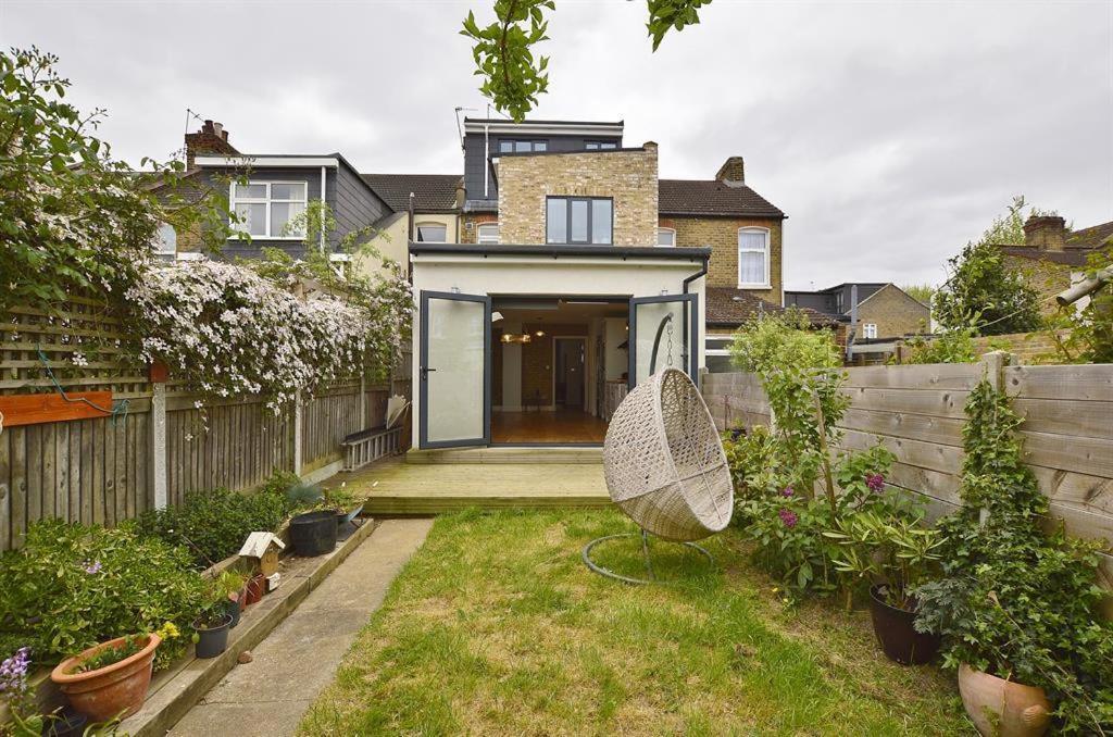 Contemporary 3 Bed House With Spacious Garden Close To Stratford & Canary Wharf Лондон Екстер'єр фото