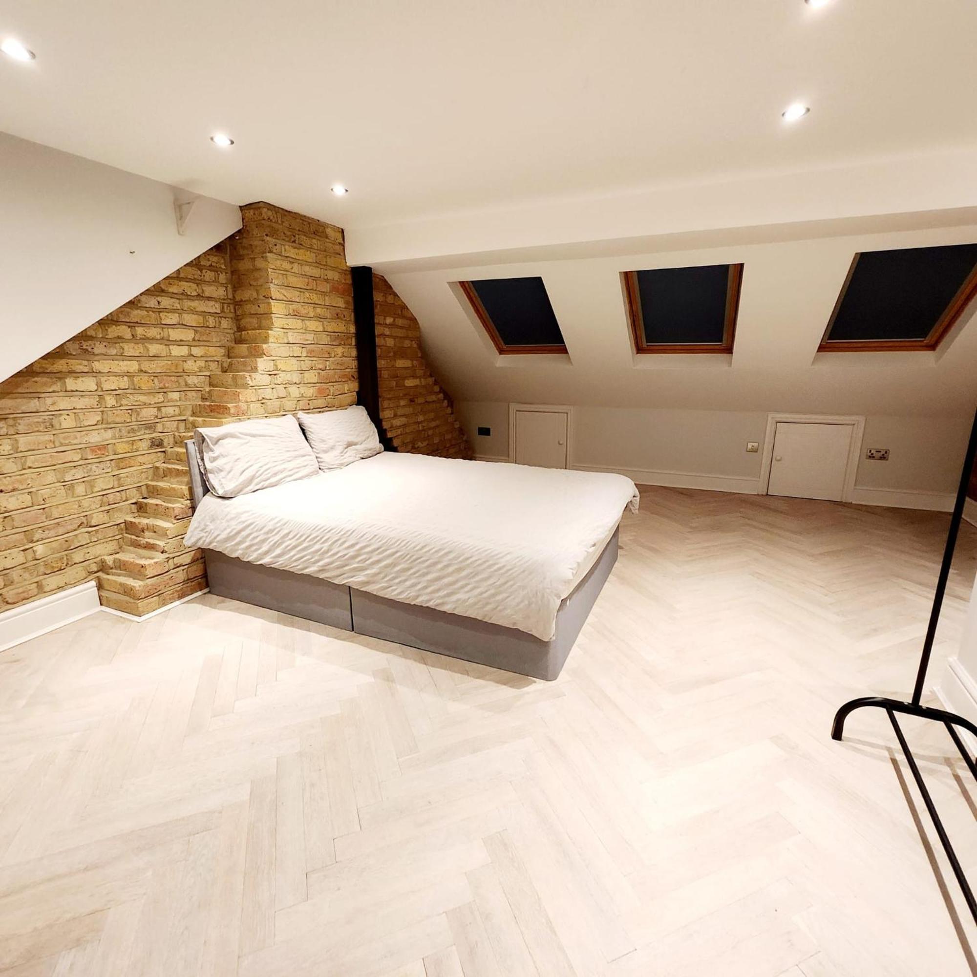 Contemporary 3 Bed House With Spacious Garden Close To Stratford & Canary Wharf Лондон Номер фото